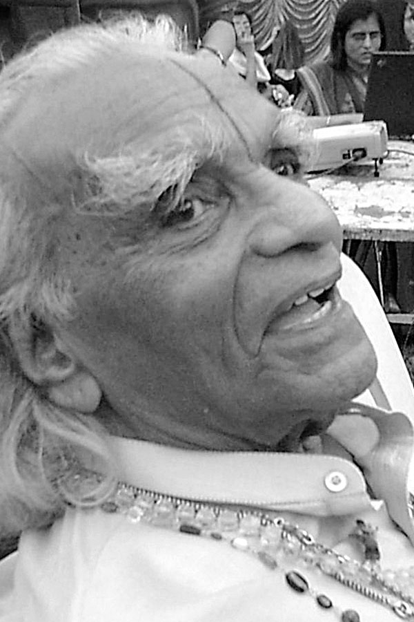 B. K. S. Iyengar im Jahr 2004